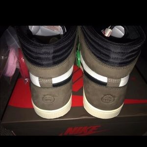 Travis Scott Air Jordan 1s DS
